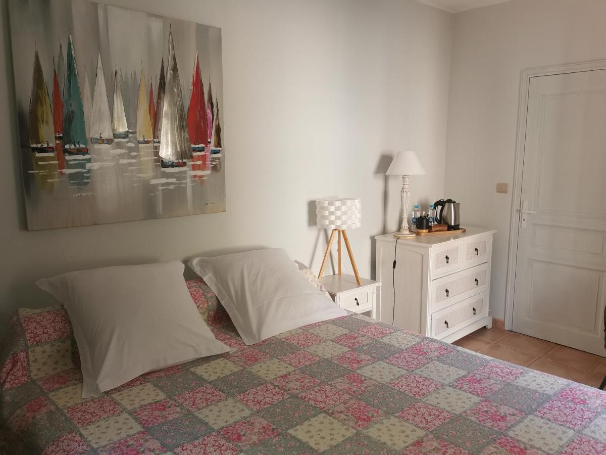 Tre Castelli Bed & Breakfast Монтичело Екстериор снимка