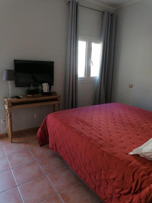 Tre Castelli Bed & Breakfast Монтичело Екстериор снимка