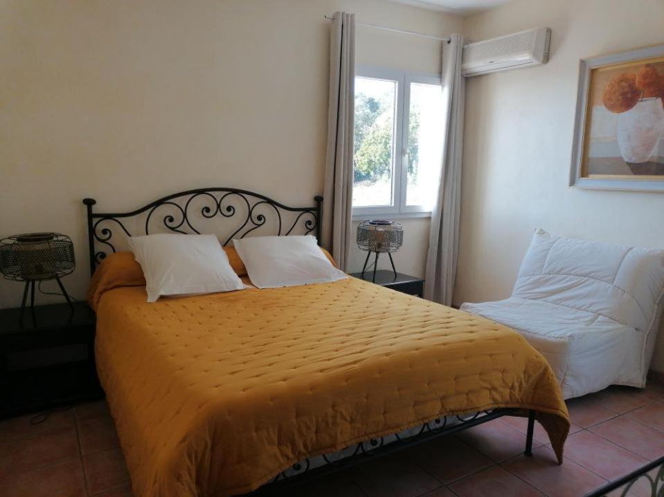 Tre Castelli Bed & Breakfast Монтичело Екстериор снимка