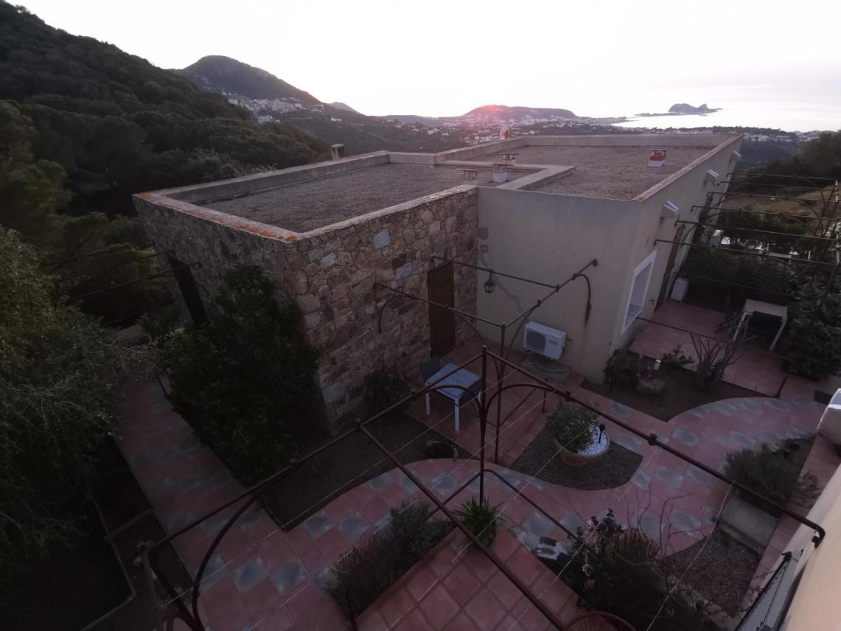 Tre Castelli Bed & Breakfast Монтичело Екстериор снимка