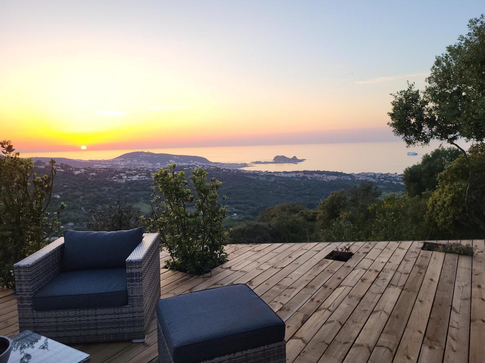 Tre Castelli Bed & Breakfast Монтичело Екстериор снимка