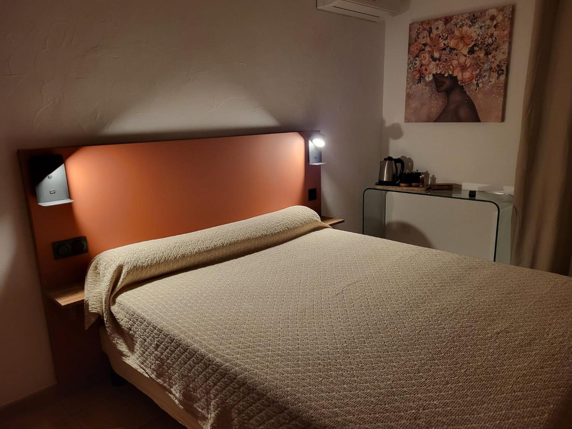 Tre Castelli Bed & Breakfast Монтичело Стая снимка